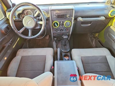 Zdjęcie 8 z 12 samochodu: 2010 JEEP WRANGLER UNLIMITED SPORT VIN:1J4BA3H13AL202040 - miniatura
