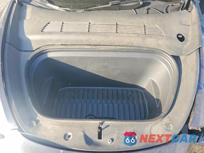 Zdjęcie 12 z 14 samochodu: 2024 TESLA MODEL Y VIN:7SAYGDEF8RF087408 - miniatura