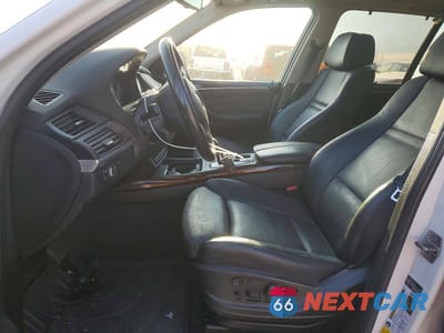 Zdjęcie 7 z 12 samochodu: 2013 BMW X5 XDRIVE35I VIN:5UXZV4C52D0B13043 - miniatura