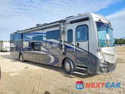 2022 FREIGHTLINER CHASSIS XC RV 4UZACGFC3NCNS7232 - główne zdjęcie licytacji z USA - miniatura