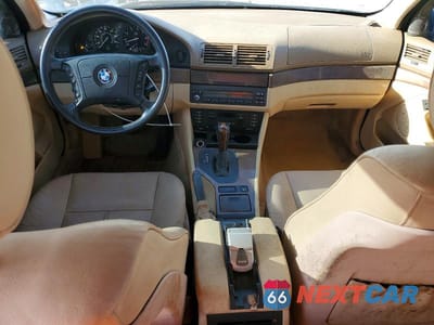 Zdjęcie 8 z 12 samochodu: 2001 BMW 540 IT AUTOMATIC VIN:WBADR63401GN91932 - miniatura