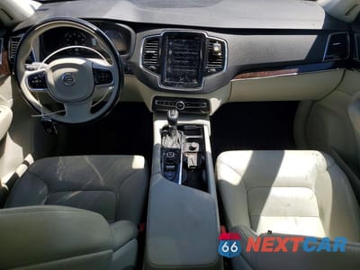 Zdjęcie 8 z 13 samochodu: 2017 VOLVO XC90 T5 VIN:YV4102XK9H1138579 - miniatura