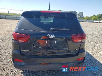 Zdjęcie 6 z 13 samochodu: 2019 KIA SORENTO LX V6 VIN:5XYPG4A53KG494265 - miniatura