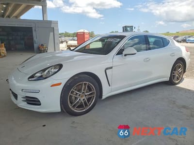 2016 PORSCHE PANAMERA S WP0AB2A77GL050473 - główne zdjęcie licytacji z USA - miniatura