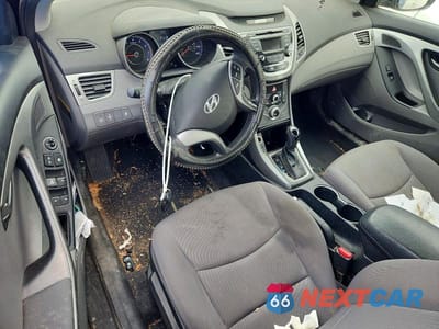 Zdjęcie 8 z 12 samochodu: 2015 HYUNDAI ELANTRA SE VIN:KMHDH4AE3FU310104 - miniatura