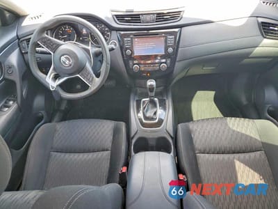 Zdjęcie 8 z 14 samochodu: 2017 NISSAN ROGUE SV VIN:KNMAT2MV3HP610488 - miniatura