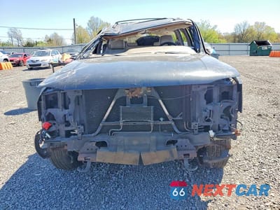 Piąte zdjęcie samochodu w środku: 2004 GMC YUKON XL K1500 VIN:3GKFK16T04G185863 - miniatura