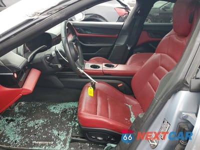 Zdjęcie 7 z 13 samochodu: 2021 PORSCHE TAYCAN VIN:WP0AA2Y12MSA13405 - miniatura