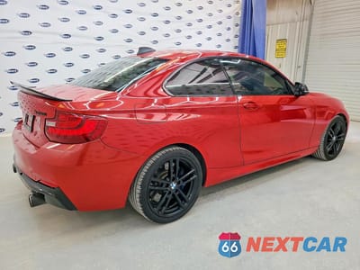 Trzecie zdjęcie samochodu z tyłu: 2017 BMW M240I VIN:WBA2G1C52HV638893 - miniatura