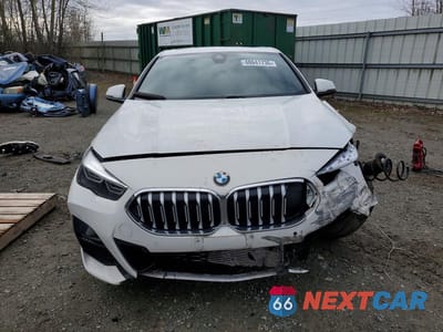 Piąte zdjęcie samochodu w środku: 2020 BMW 228XI VIN:WBA73AK07L7F74051 - miniatura