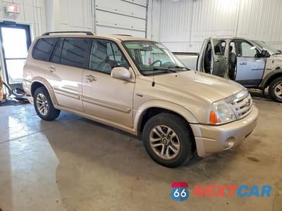 Czwarte zdjęcie samochodu z boku: 2006 SUZUKI XL7 VIN:JS3TX92VX64100437 - miniatura