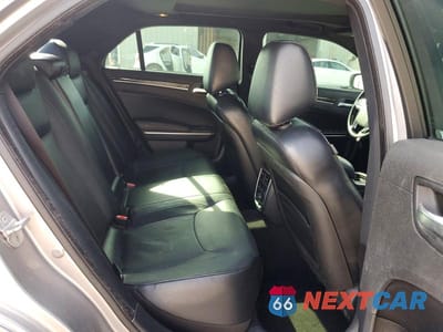 Zdjęcie 10 z 12 samochodu: 2013 CHRYSLER 300C VIN:2C3CCAET1DH686469 - miniatura