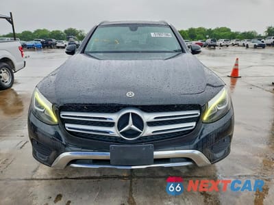 Piąte zdjęcie samochodu w środku: 2018 MERCEDES-BENZ GLC 300 VIN:WDC0G4JBXJV091716 - miniatura