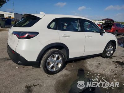 Trzecie zdjęcie samochodu z tyłu: 2025 HONDA HR-V LX VIN:3CZRZ1H36SM738820 - miniatura