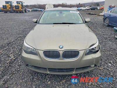 Piąte zdjęcie samochodu w środku: 2006 BMW 530 XI VIN:WBANF73556CG68839 - miniatura