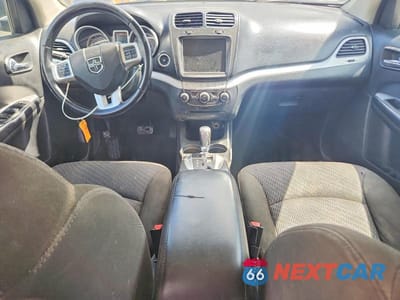 Zdjęcie 8 z 13 samochodu: 2019 DODGE JOURNEY SE VIN:3C4PDCBB1KT869683 - miniatura