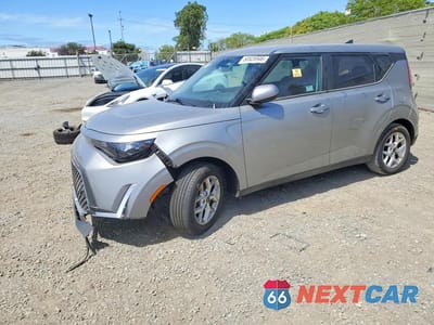 2023 KIA SOUL LX KNDJ23AU7P7881086 - główne zdjęcie licytacji z USA - miniatura