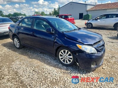 Czwarte zdjęcie samochodu z boku: 2012 TOYOTA COROLLA LE VIN:2T1BU4EE4CC881496 - miniatura