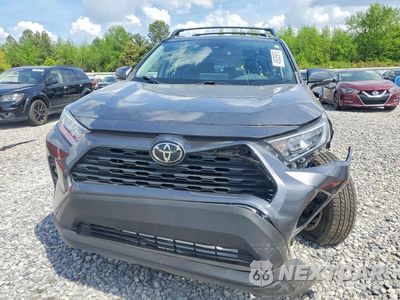 Piąte zdjęcie samochodu w środku: 2021 TOYOTA RAV4 XLE VIN:2T3P1RFV3MC238785 - miniatura