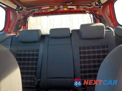 Zdjęcie 10 z 14 samochodu: 2006 VOLKSWAGEN NEW GTI VIN:WVWEV71K76W103390 - miniatura