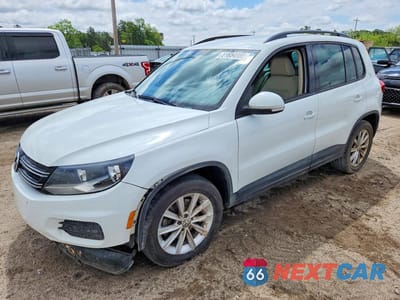 2015 VOLKSWAGEN TIGUAN S WVGAV7AX4FW604176 - główne zdjęcie licytacji z USA - miniatura
