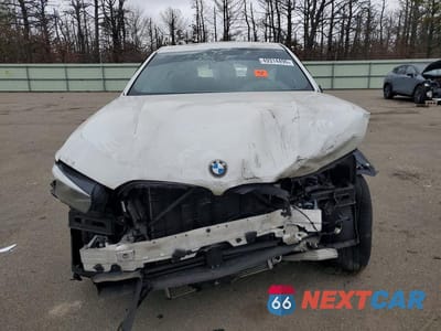 Piąte zdjęcie samochodu w środku: 2021 BMW X6 M50I VIN:5UXCY8C02M9H68663 - miniatura