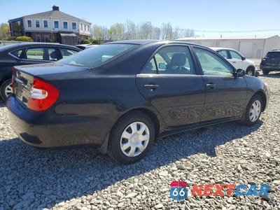 Trzecie zdjęcie samochodu z tyłu: 2004 TOYOTA CAMRY VIN:4T1BE32KX3U152631 - miniatura