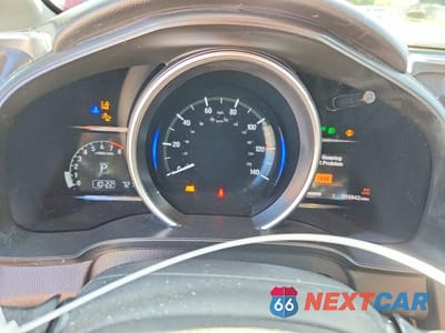 Zdjęcie 9 z 14 samochodu: 2018 HONDA FIT EX VIN:3HGGK5H88JM730125 - miniatura