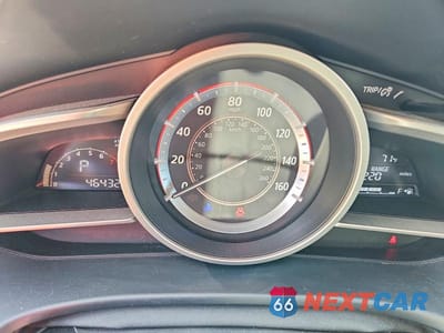 Zdjęcie 9 z 12 samochodu: 2016 MAZDA 3 SPORT VIN:JM1BM1U71G1295849 - miniatura