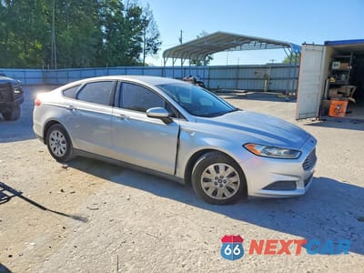 Czwarte zdjęcie samochodu z boku: 2013 FORD FUSION S VIN:3FA6P0G71DR268947 - miniatura