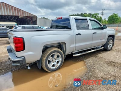 Trzecie zdjęcie samochodu z tyłu: 2018 CHEVROLET SILVERADO C1500 CUSTOM VIN:3GCPCPEC1JG205728 - miniatura