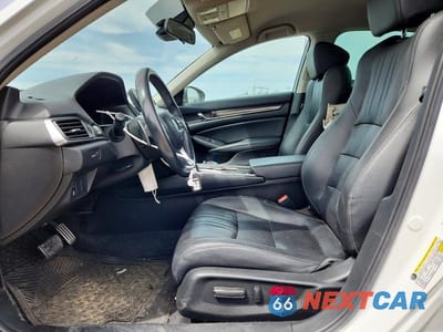 Zdjęcie 7 z 13 samochodu: 2021 HONDA ACCORD SPORT SE VIN:1HGCV1F45MA033673 - miniatura