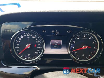 Zdjęcie 9 z 12 samochodu: 2018 MERCEDES-BENZ E 400 4MATIC VIN:WDD1J6GB8JF050385 - miniatura