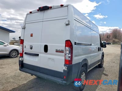 Trzecie zdjęcie samochodu z tyłu: 2019 RAM PROMASTER 1500 1500 HIGH VIN:3C6TRVBG0KE566316 - miniatura