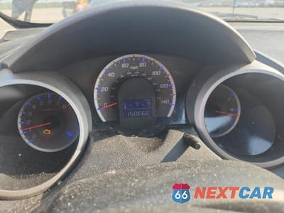 Zdjęcie 9 z 12 samochodu: 2009 HONDA FIT SPORT VIN:JHMGE88479S028111 - miniatura