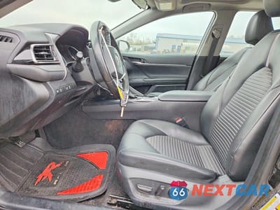 Zdjęcie 7 z 11 samochodu: 2019 TOYOTA CAMRY SE VIN:4T1B11HKXKU847813 - miniatura