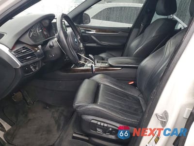 Zdjęcie 7 z 13 samochodu: 2017 BMW X5 XDRIVE35I VIN:5UXKR0C36H0V72737 - miniatura