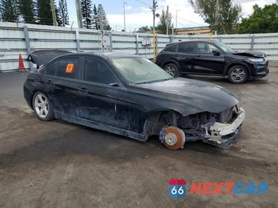 Czwarte zdjęcie samochodu z boku: 2013 BMW 328 I SULEV VIN:WBA3C1C55DF442399 - miniatura