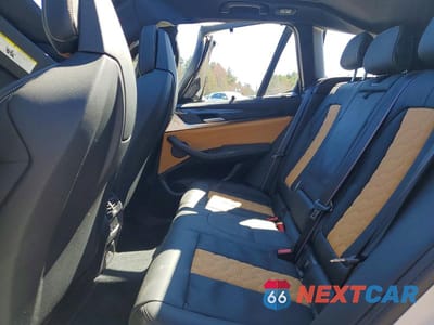 Zdjęcie 11 z 13 samochodu: 2024 BMW X3 M VIN:5YM13EC01R9V31650 - miniatura
