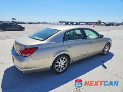 Trzecie zdjęcie samochodu z tyłu: 2005 TOYOTA AVALON LIMITED VIN:4T1BK36B95U047097 - miniatura