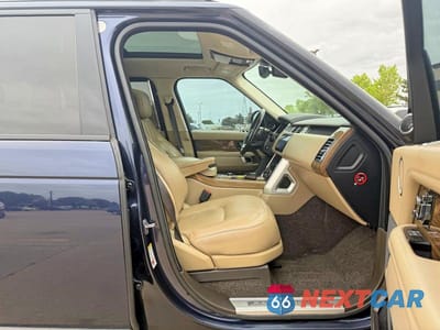 Piąte zdjęcie samochodu w środku: 2019 LAND ROVER RANGE ROVER SUPERCHARGED VIN:SALGS5RE5KA523427 - miniatura