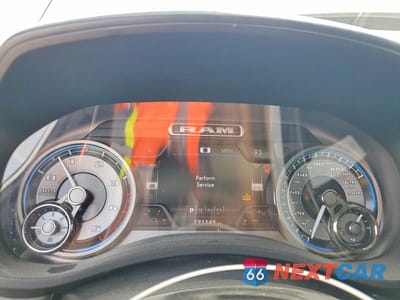 Zdjęcie 9 z 13 samochodu: 2019 RAM 3500 LIMITED VIN:3C63RRPL6KG660928 - miniatura