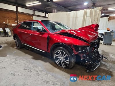 Czwarte zdjęcie samochodu z boku: 2025 CADILLAC LYRIQ LUXURY VIN:1GYKPNRLXSZ311782 - miniatura