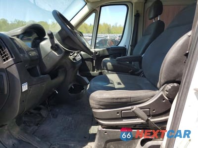 Zdjęcie 7 z 14 samochodu: 2016 RAM PROMASTER 3500 3500 HIGH VIN:3C6URVHD8GE101503 - miniatura
