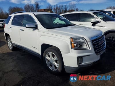 Czwarte zdjęcie samochodu z boku: 2017 GMC TERRAIN SLT VIN:2GKFLUEK5H6150373 - miniatura