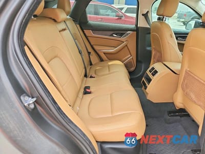 Zdjęcie 11 z 14 samochodu: 2023 JAGUAR F-PACE S VIN:SADCJ2EX1PA708276 - miniatura