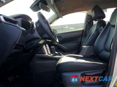 Zdjęcie 7 z 13 samochodu: 2024 TOYOTA COROLLA CROSS LE VIN:7MUCAAAG2RV105554 - miniatura