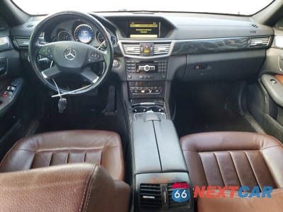 Zdjęcie 8 z 13 samochodu: 2012 MERCEDES-BENZ E 350 4MATIC VIN:WDDHF8JB7CA593179 - miniatura