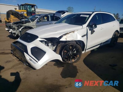 2025 JAGUAR F-PACE R-DYNAMIC S SADCT2EX7SA746906 - główne zdjęcie licytacji z USA - miniatura