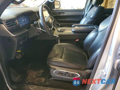 Zdjęcie 7 z 13 samochodu: 2024 JEEP WAGONEER SERIES II VIN:1C4SJUBP5RS116593 - miniatura